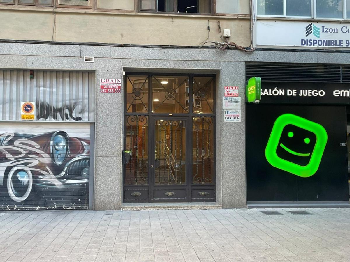 Apartamento Mani En Avenida Espana Con Terraza Albacete Exterior photo